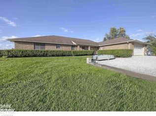 5472 Middle Channel Dr, Harsens Island, MI 48028