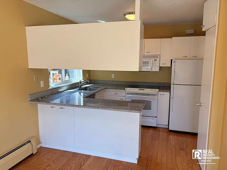 2601 College Ave #111 — Photo 7