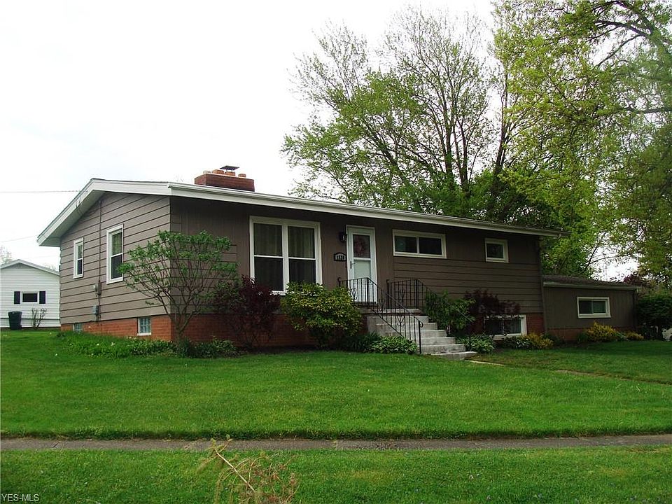 1st image of 1520 Carole Cir