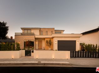 14813 McCormick St, Sherman Oaks, CA 91411