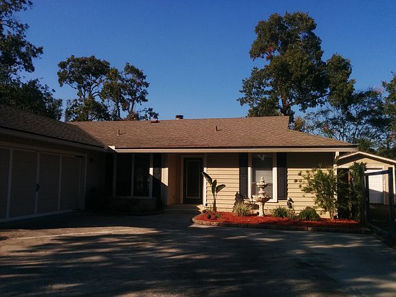 3rd image of 3006 Blue Heron Dr S