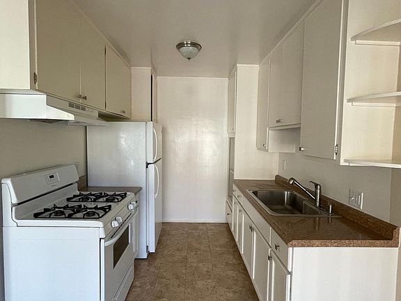 2nd image of 1953 20th St APT D
