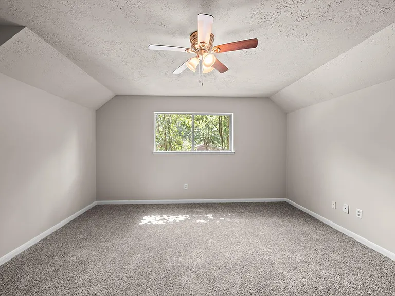 1938 Running Springs Dr — Photo 10