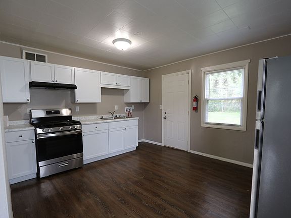 4th image of 2404-2406 Flint Hills Dr #A28742ef0