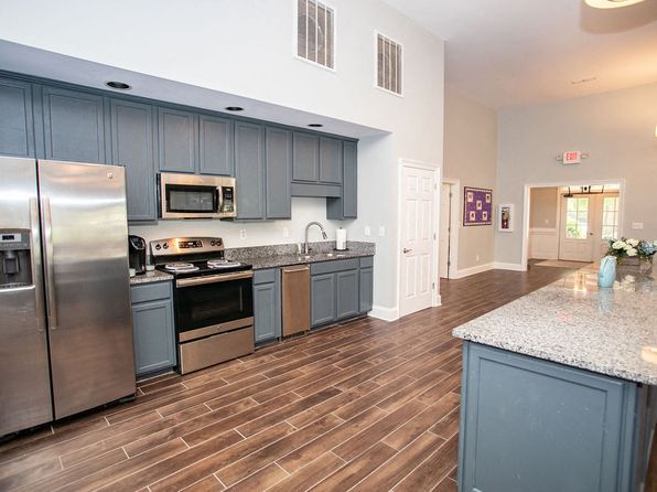 149 Greenfield Rd UNIT 604