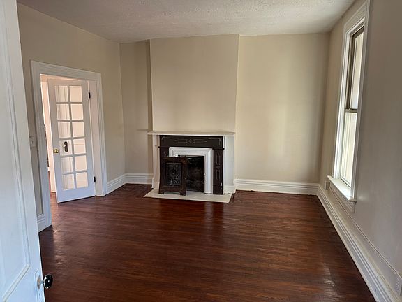 4th image of 2480 Findley Ave #C