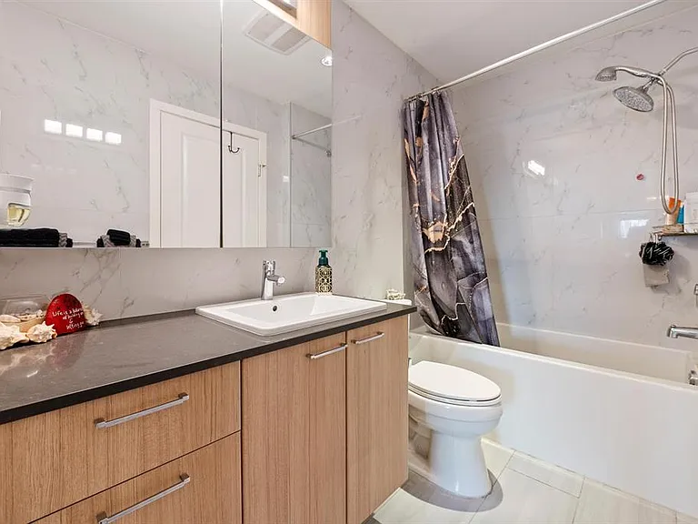 202 Lebleu St #202 — Photo 8