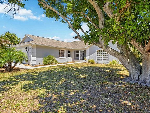 3rd image of 4851 HAMLETS GROVE DRIVE