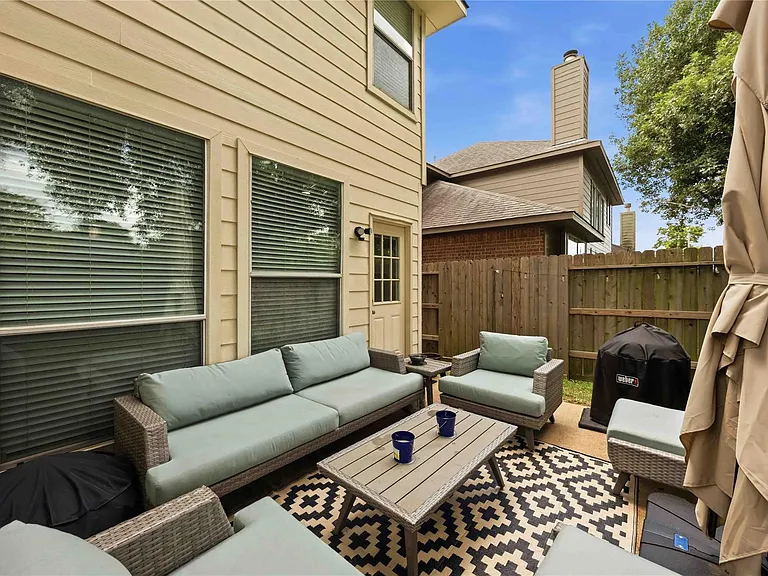 3711 Hill Family Ln — Photo 30