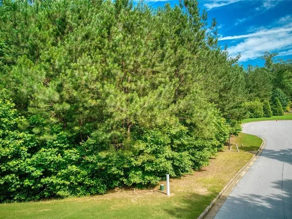 287 Columbia Cv, Dallas, GA 30132