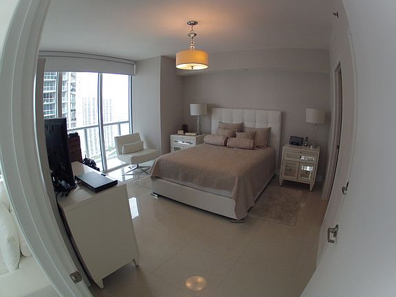 5th image of 495 Brickell Ave APT 3310