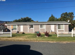 980 N Dewey St, Union, OR 97883