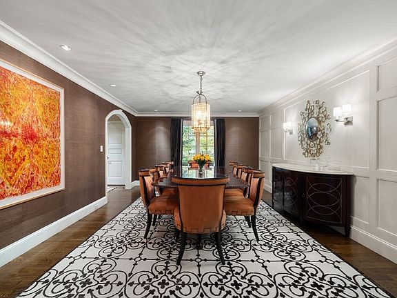 5th image of 14 Greylock Rd