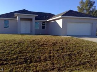 4023 25th St SW, Lehigh Acres, FL 33976