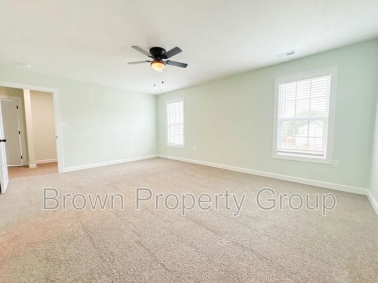 300 Saint Matthews Church Rd — Photo 31