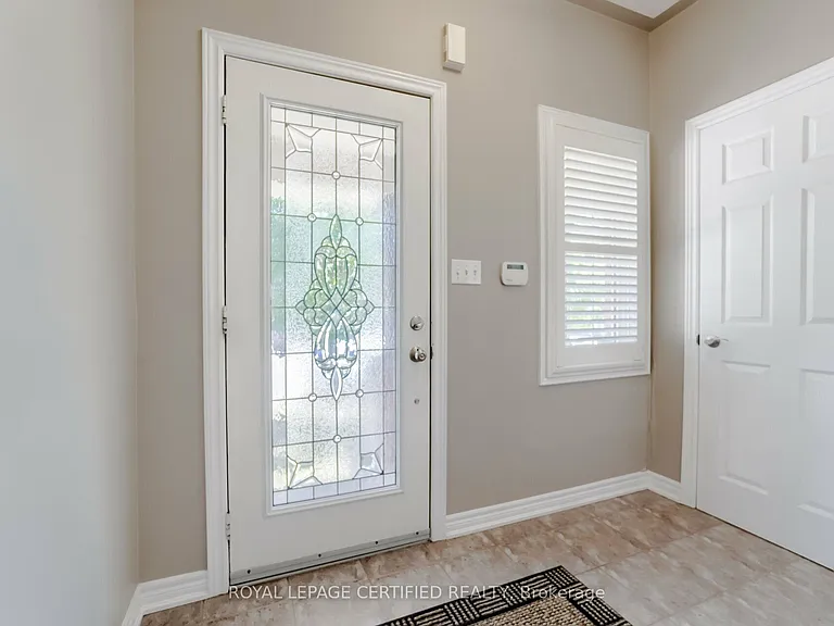 1027 Eager Rd — Photo 5