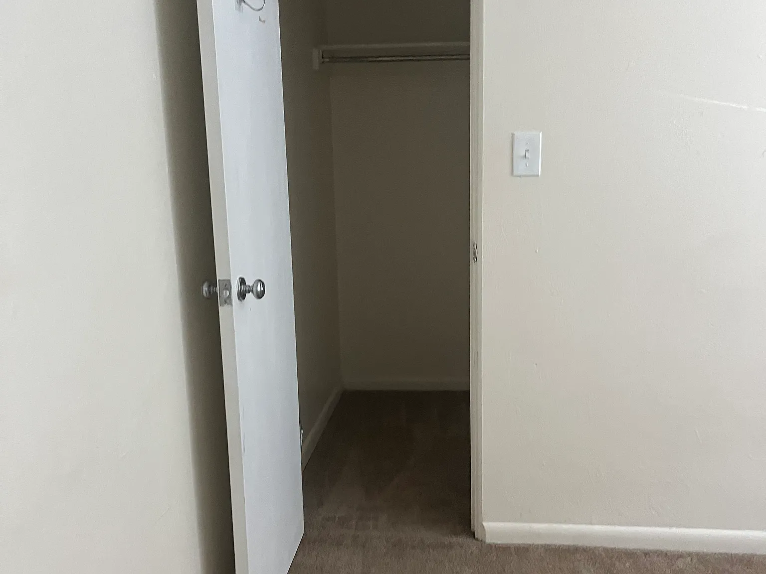 2 bed, 850 sqft, $1,250 — Photo 1
