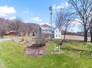 N6722 L Nelson Rd, Holmen, WI 54636