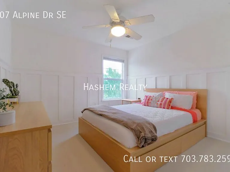 207 Alpine Dr SE — Photo 21