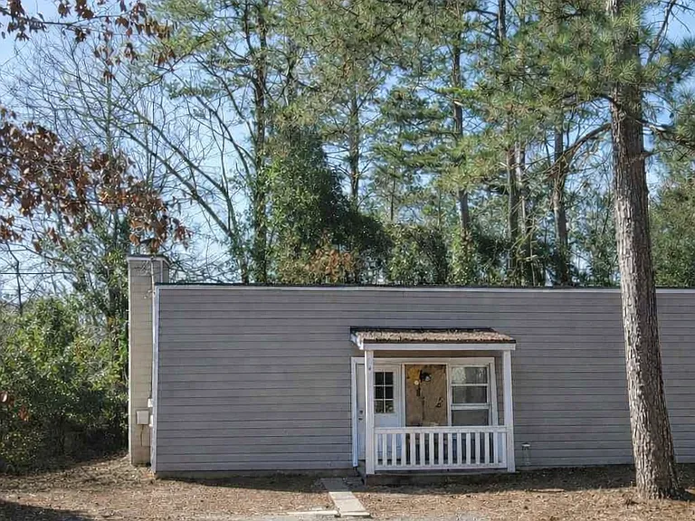 205 Rustwood Dr #205 — Photo 1