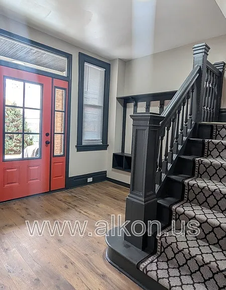 916 Deely St — Photo 11