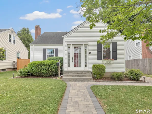 61 Newton Street, Stratford, CT 06614