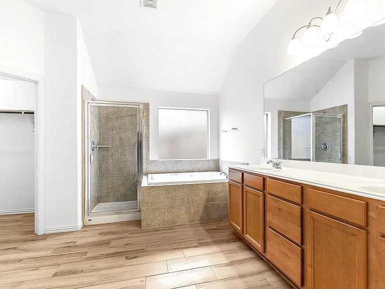 28259 Daystrom Ln — Photo 27