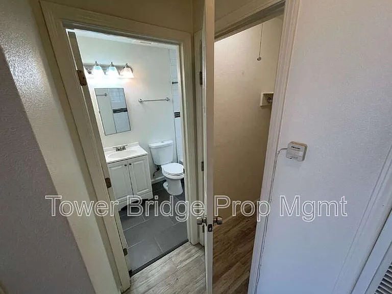 2701 San Fernando Way #2 — Photo 22