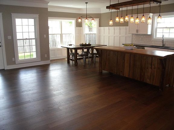 3rd image of 3910 Sierra Ct #0