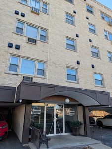 8245 W Belmont Ave APT 4L, River Grove, IL, 60171