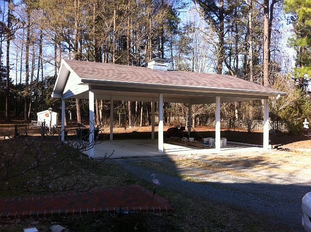 3 car garage