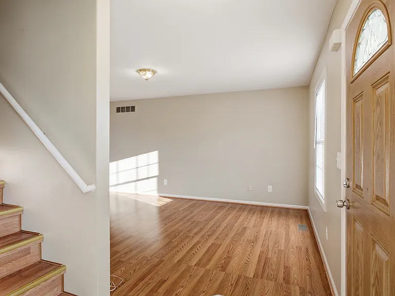 4118 Devon Rd — Photo 4