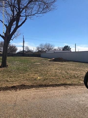 1st image of 608 N 2nd Ave