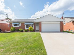 14677 Newburgh Rd, Livonia, MI 48154