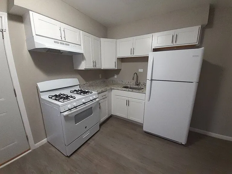 5844 N Meadows Blvd — Photo 1
