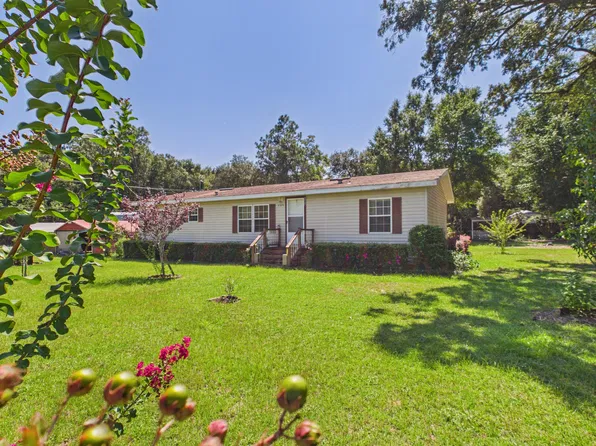 5535 Joggers Ln, Pace, FL 32571