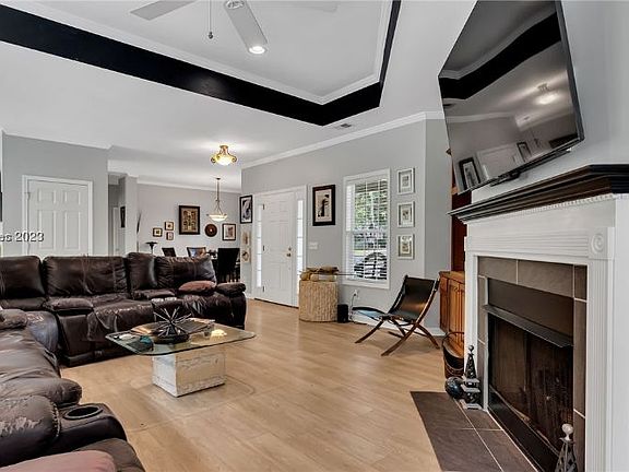 4th image of 60 E Morgan Ct