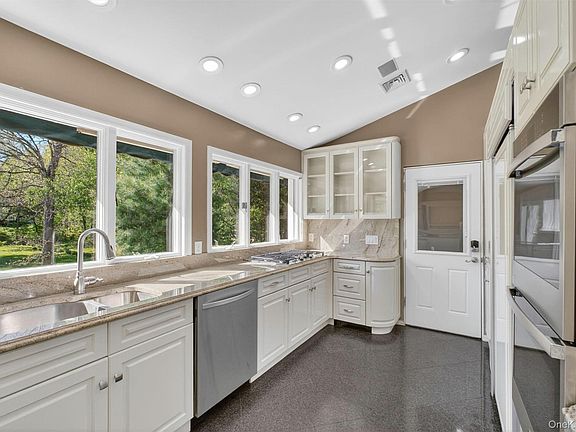 2nd image of 18 Millbank Road