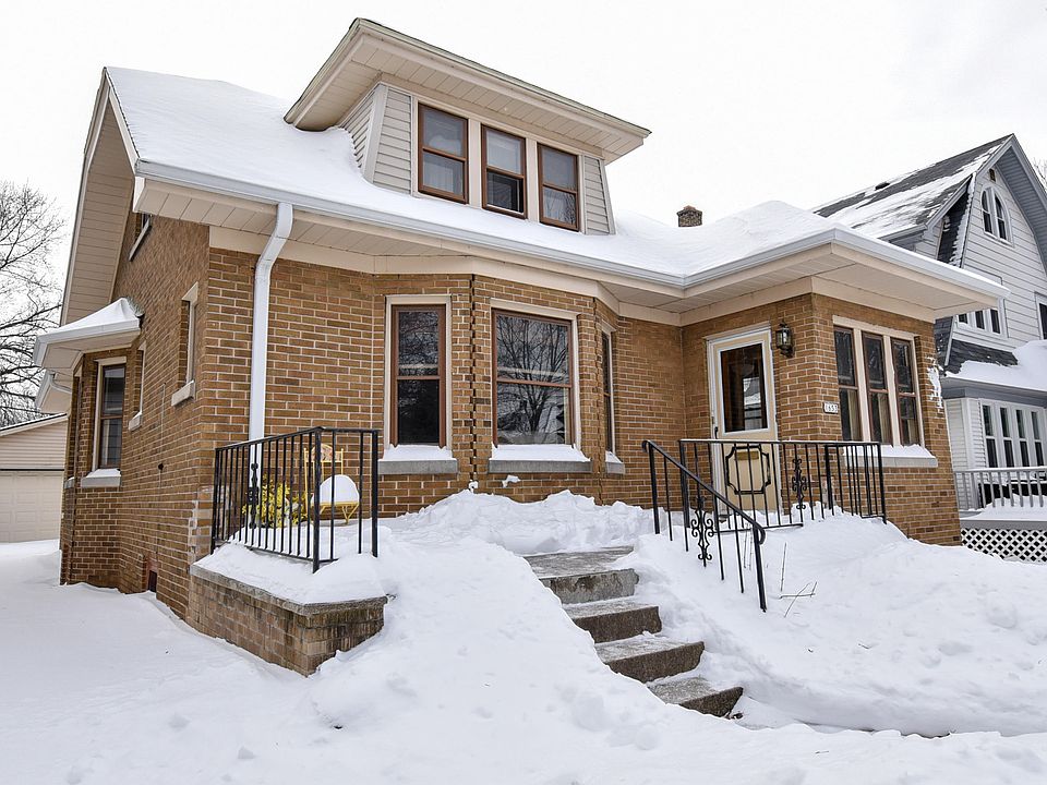 1st image of 1653 E Newton Ave