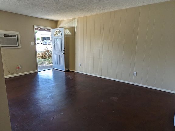 2nd image of 5509 Guadalupe St Unit 101