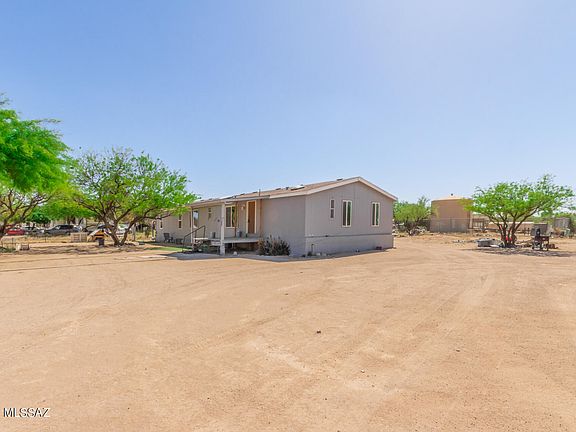 4th image of 9838 S Cactus Apple Ln