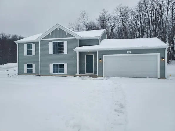 301 Mimz Ct, Bangor, MI 49013