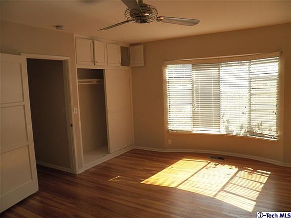 5th image of 176 S Orange Grove Blvd APT 132