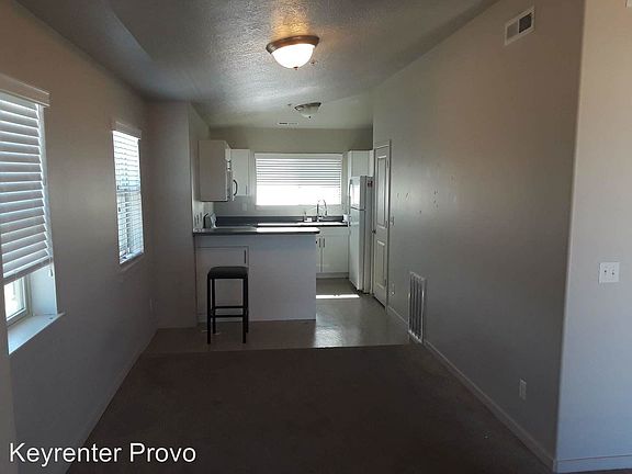 3rd image of 1026 N 1090 W Unit 92