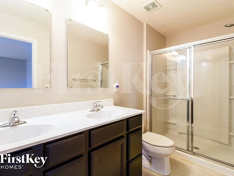 6156 Woodville Dr — Photo 9