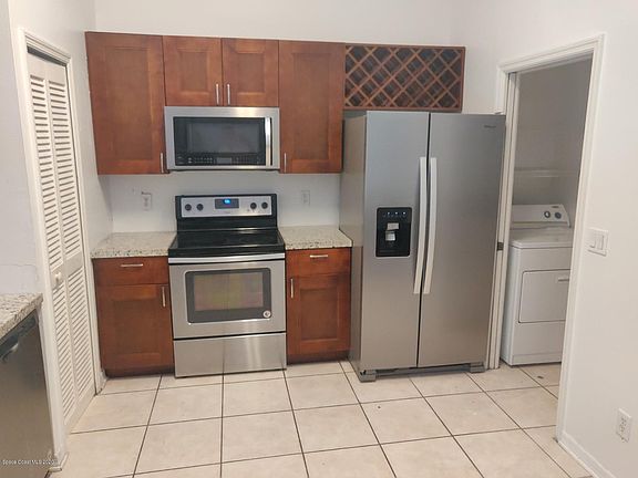 4th image of 513 Americana Blvd NW