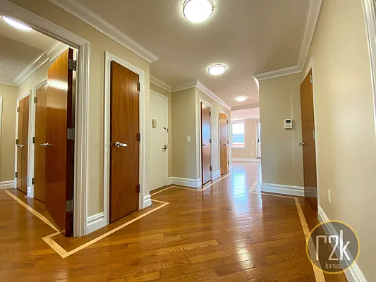 Rented by Realty 2000 Corp | media 55