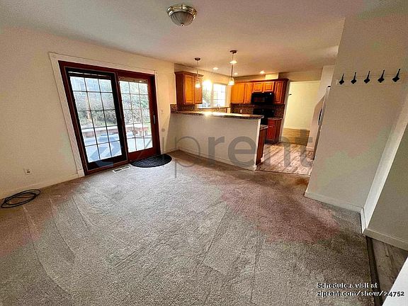 5th image of 16719 NE 20th St