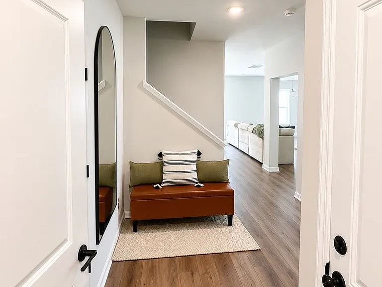428 Lundby Dr — Photo 12