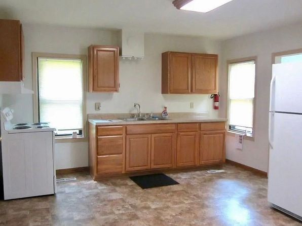 1310 Old Minnesota Ave, Saint Peter, MN 56082